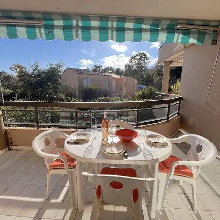 Apartamento T2 Avec Terrasse à 200m Des Plages - - Fr-1-226b-139 *